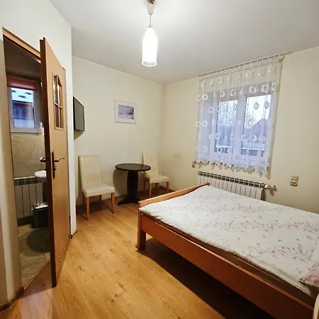 샬레 Nad Wodospadem 자코파네